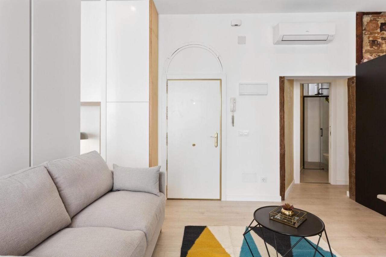 Modern 1 Bedroom Apartment Near Lavapies Madrid Exteriör bild