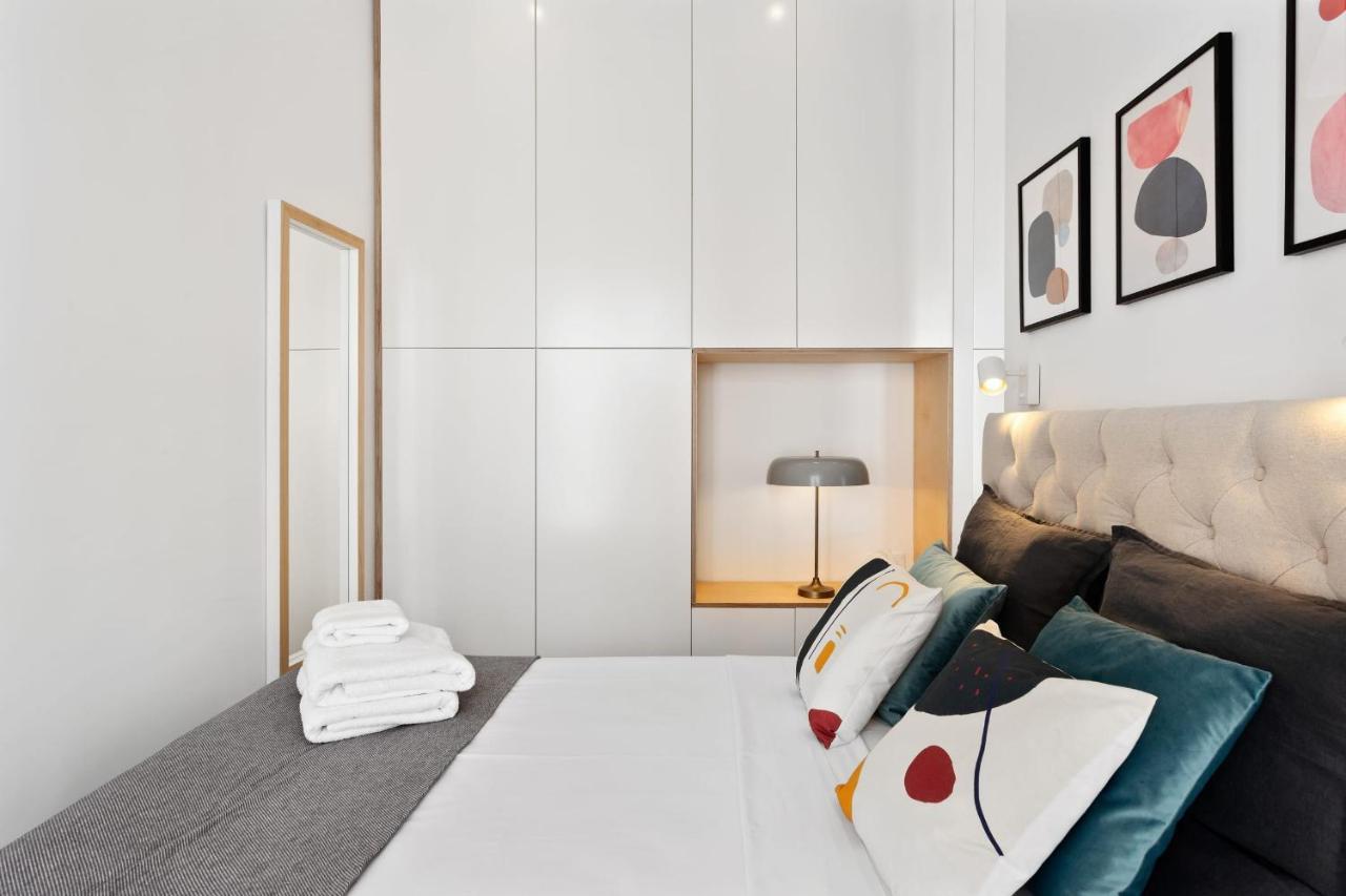 Modern 1 Bedroom Apartment Near Lavapies Madrid Exteriör bild